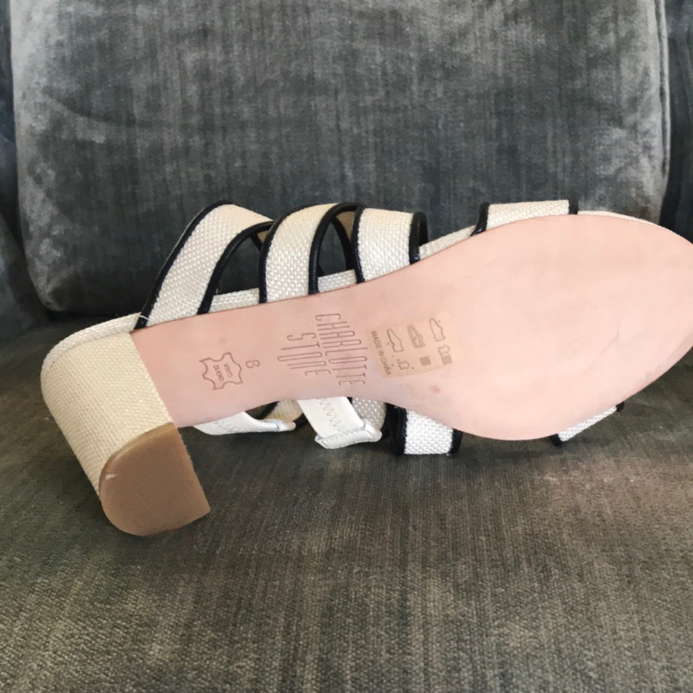 HEELS - Picture 3 of 4